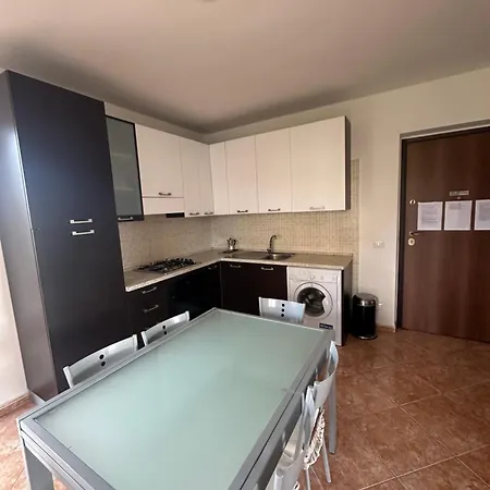 Le Piante - In Con Piscina Apartmán