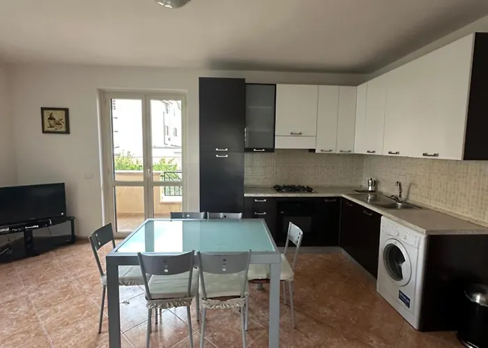 Le Piante - In Con Piscina Gioiosa Ionica